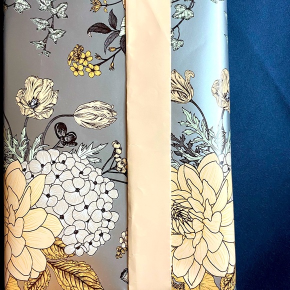 Blind Date with a Book 📕 Murder Mystery ❤️ - Picture 1 of 5